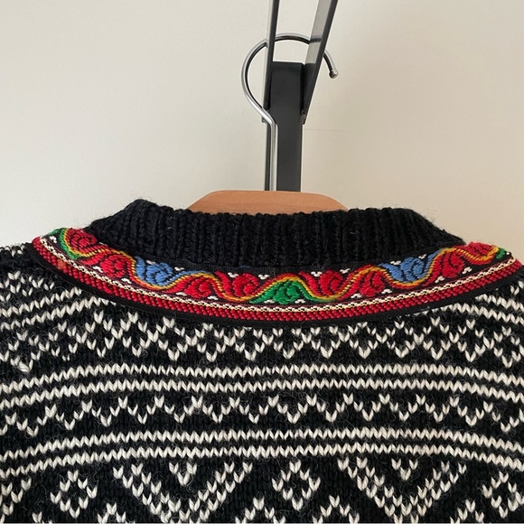 Vintage Norwegian 100% Wool Knit Cardigan Sweater Norway Fair Isle Scandinavian - Picture 7 of 9